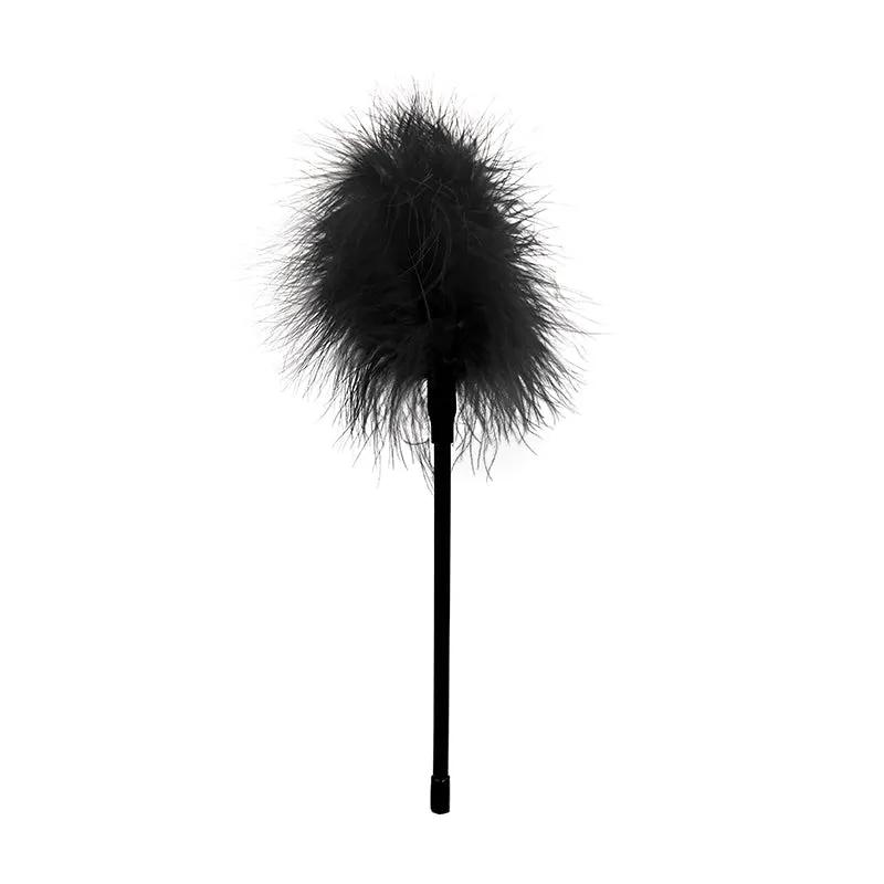 Ouch! Feather Tickler Black by Shots
